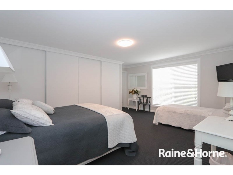 24 Parer Road, Abercrombie NSW 2795