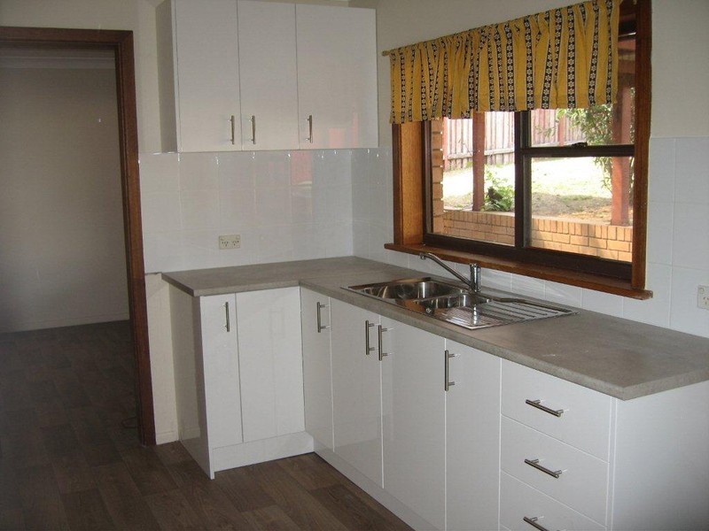 15 Alcheringa Rd, Bathurst NSW 2795