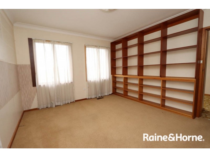 17 Vine Street, South Bathurst NSW 2795