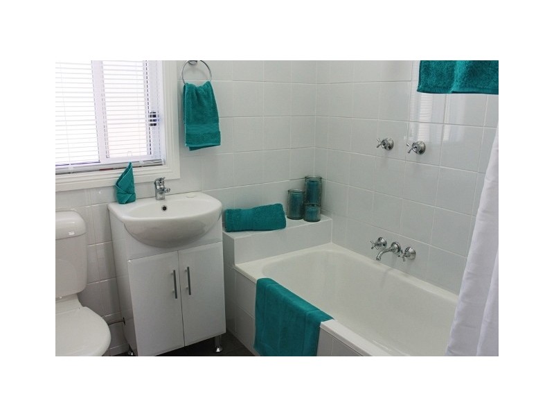 1 Moodie Place, Bathurst NSW 2795