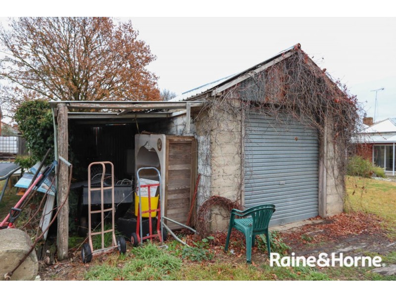13-15 Caloola Street, Newbridge NSW 2795