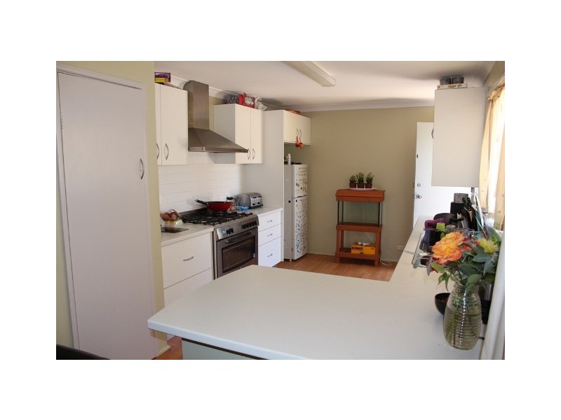 1A  View St, Kelso NSW 2795