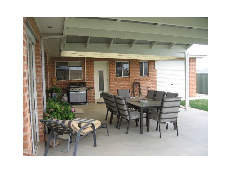 30 Marriott Avenue, Kelso NSW 2795