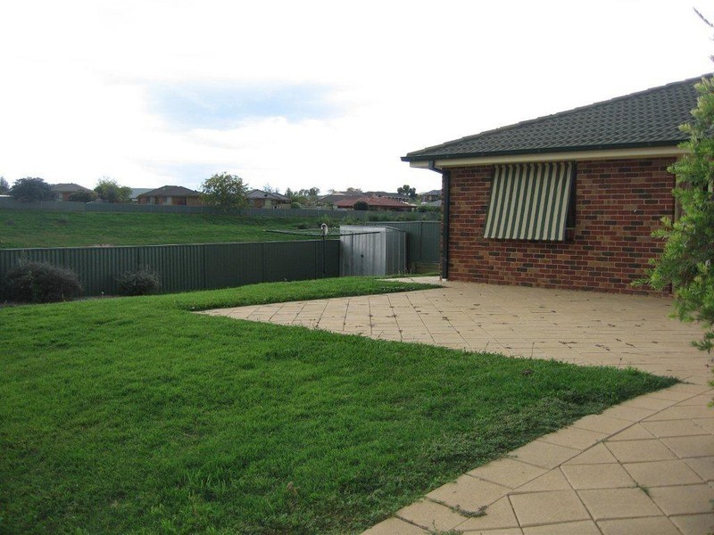 39 Rosemont Avenue, Kelso NSW 2795