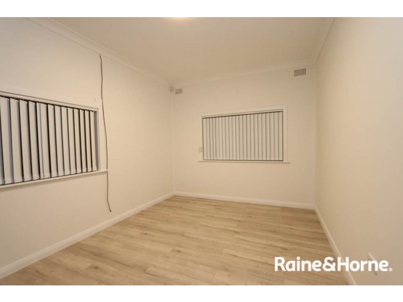 9 Alfred Street, South Bathurst NSW 2795