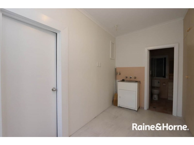 9 Alfred Street, South Bathurst NSW 2795