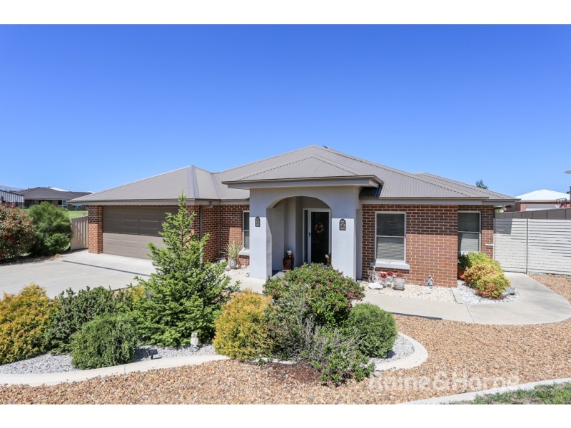 6 She Oak Close, Kelso NSW 2795