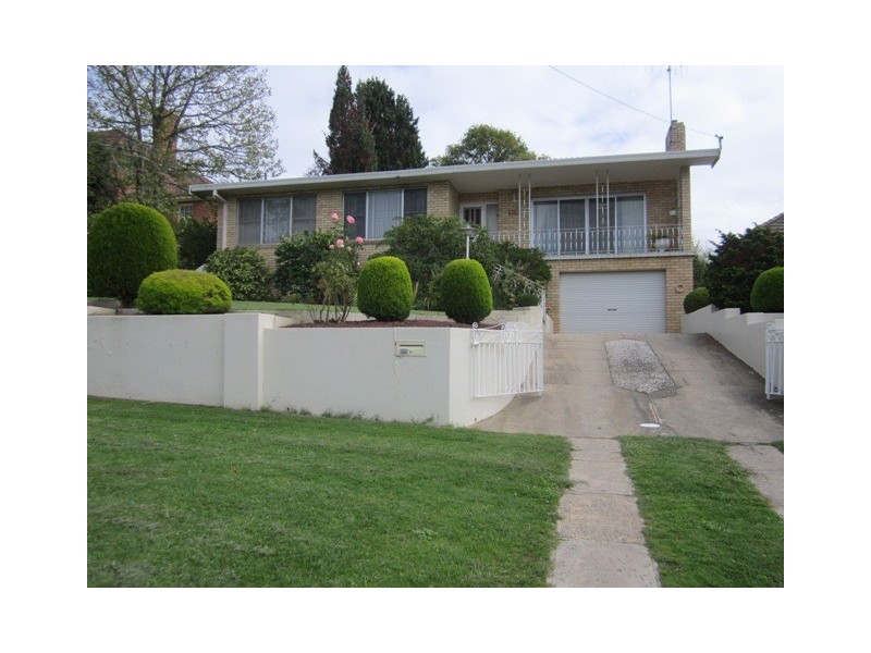 131 Hope St, Bathurst NSW 2795