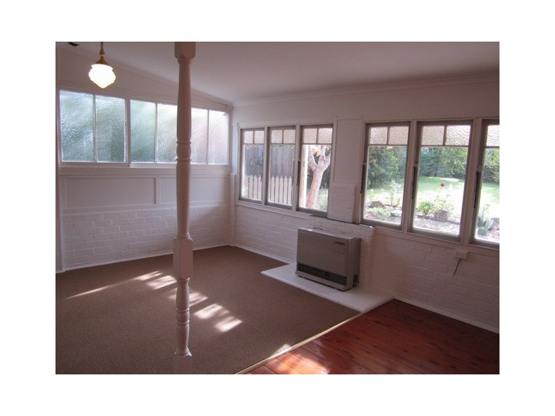 121 Peel Street, Bathurst NSW 2795