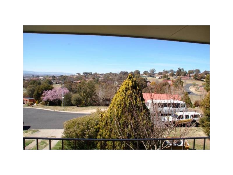 5 Cousins Pl, Bathurst NSW 2795