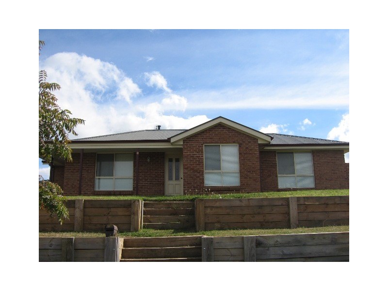 8 Clifton Court, Kelso NSW 2795