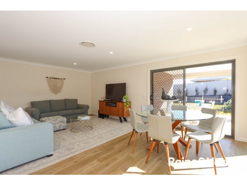 68 Wentworth Drive, Kelso NSW 2795