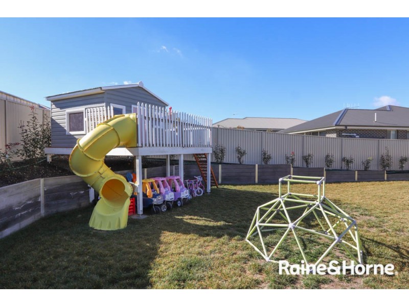 68 Wentworth Drive, Kelso NSW 2795