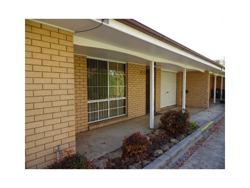 3/277  Lambert Street, Bathurst NSW 2795