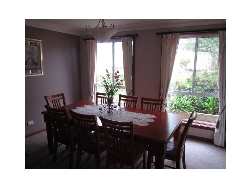 56  McBrien Drive, Kelso NSW 2795