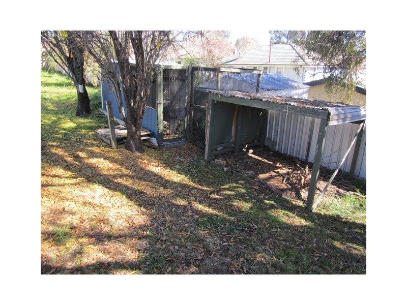 21 Moresby Way, Bathurst NSW 2795