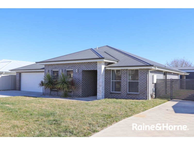 9 Gibsone Drive, Kelso NSW 2795