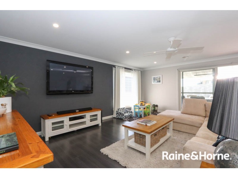 9 Gibsone Drive, Kelso NSW 2795