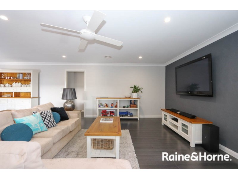 9 Gibsone Drive, Kelso NSW 2795
