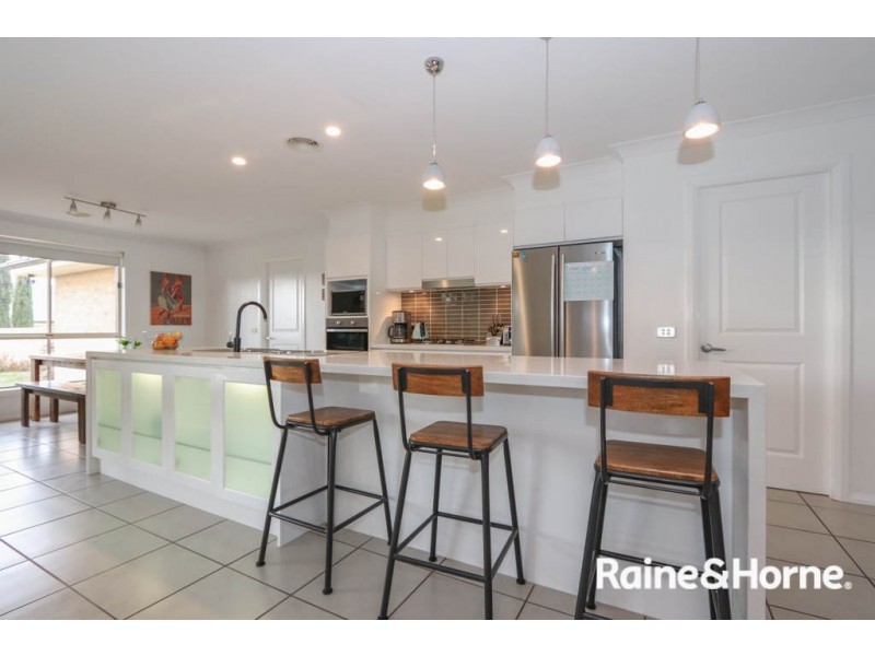 19 Riverside Retreat, Abercrombie NSW 2795