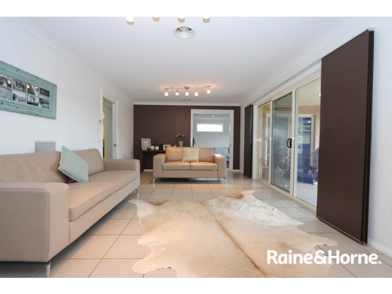 19 Riverside Retreat, Abercrombie NSW 2795