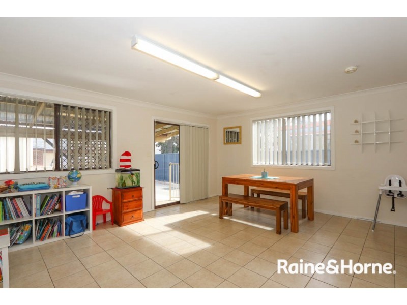 12 Durham Street, Bathurst NSW 2795
