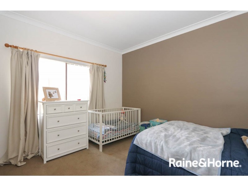 12 Durham Street, Bathurst NSW 2795