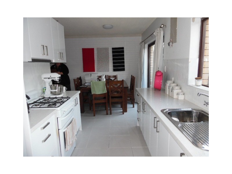 4/96  Lambert, Bathurst NSW 2795