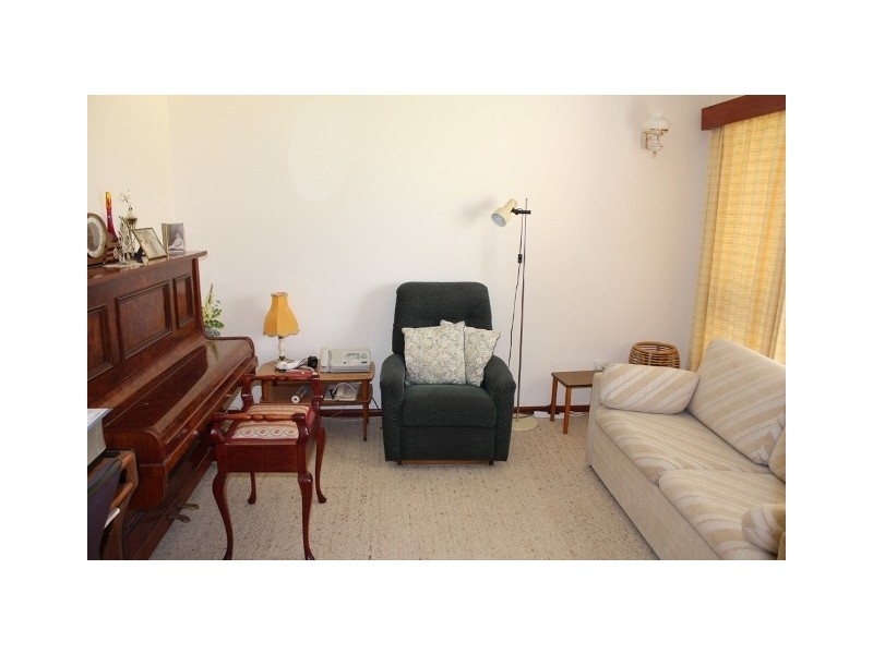 6  Dunrossil Crescent, Bathurst NSW 2795