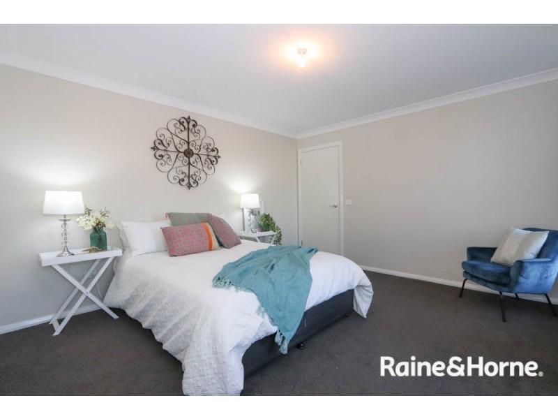 4 Maxwell Drive, Eglinton NSW 2795