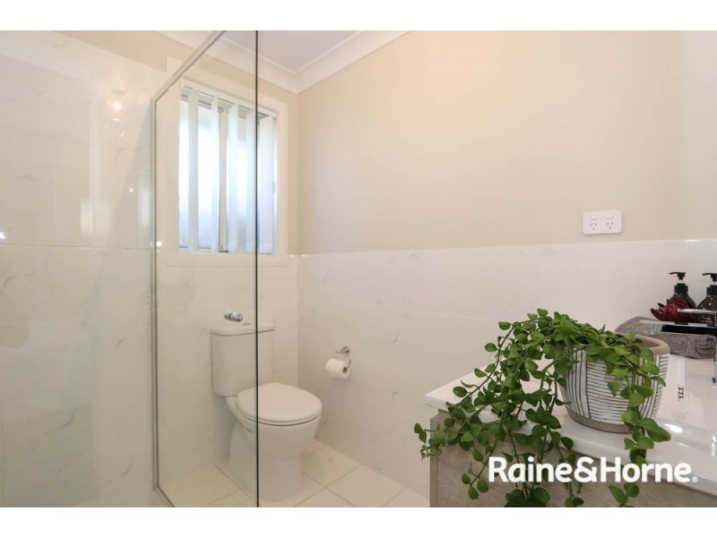4 Maxwell Drive, Eglinton NSW 2795