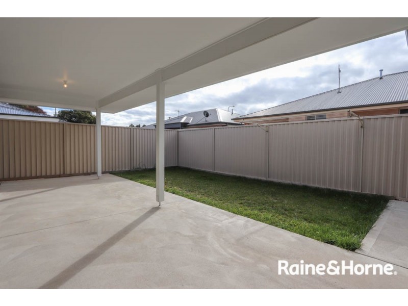 4 Maxwell Drive, Eglinton NSW 2795