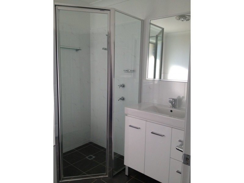 13B Parer Rd, Bathurst NSW 2795