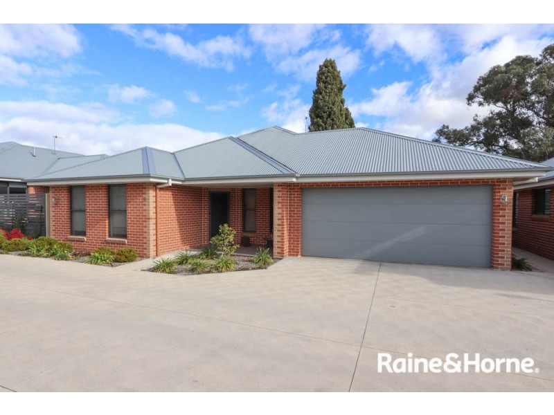 3/51 Stewart Street, Bathurst NSW 2795