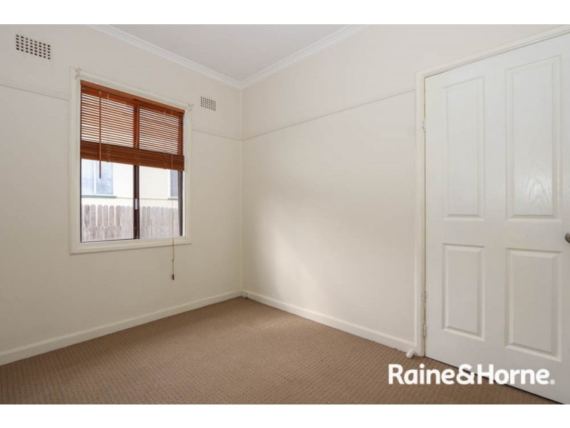 259 Peel Street, West Bathurst NSW 2795