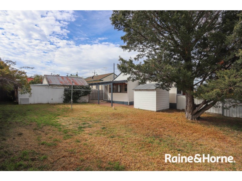 259 Peel Street, West Bathurst NSW 2795