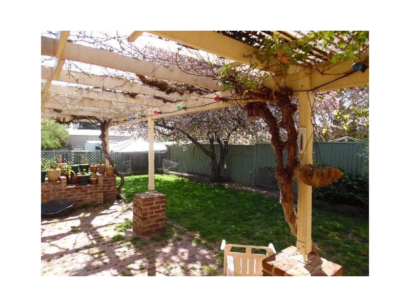 48 Nelson St, Bathurst NSW 2795