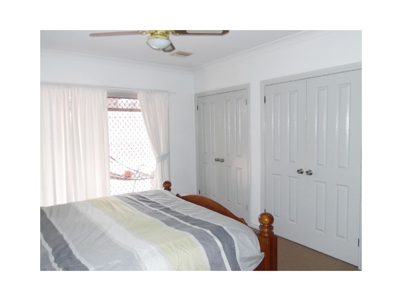 23 Freestone Way, Bathurst NSW 2795