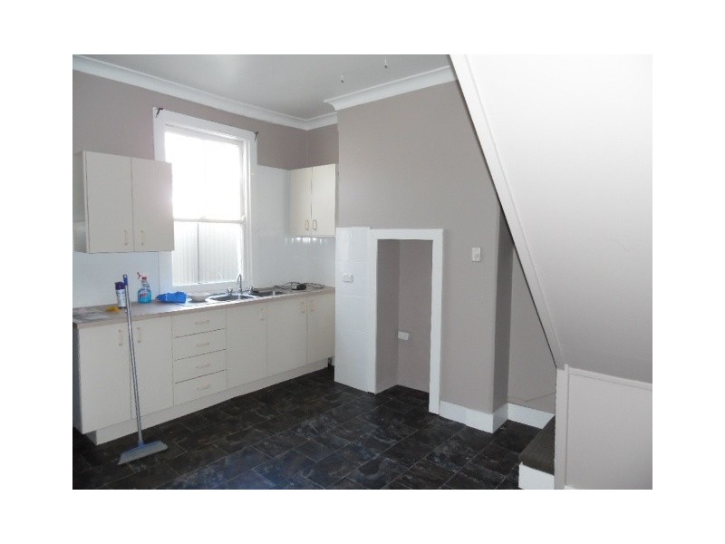 63 Carlingford Street, Bathurst NSW 2795