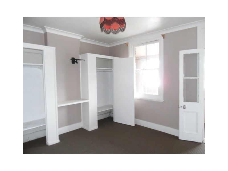 63 Carlingford Street, Bathurst NSW 2795