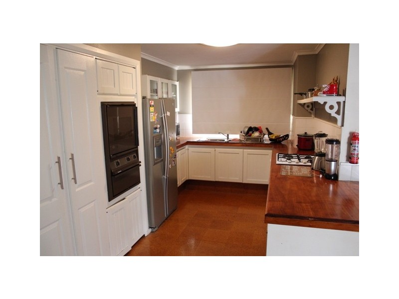 30  Alcheringa Rd, Bathurst NSW 2795