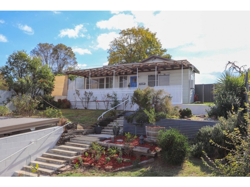 77 Bant Street, South Bathurst NSW 2795