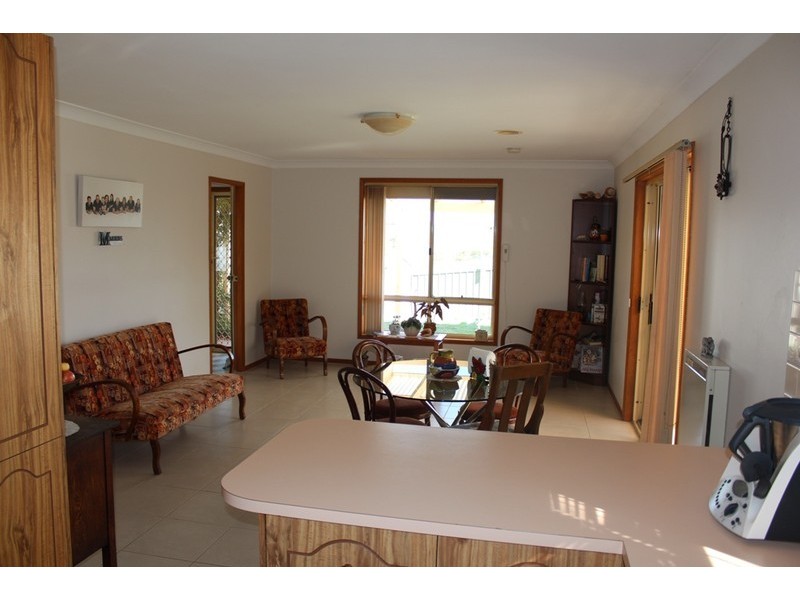 5 Messenger Street, Bathurst NSW 2795