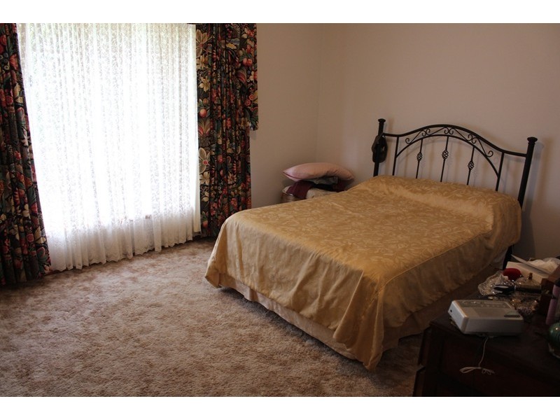 5 Messenger Street, Bathurst NSW 2795