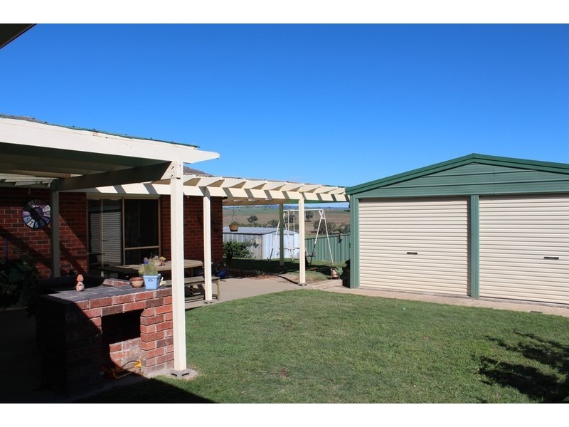 5 Messenger Street, Bathurst NSW 2795