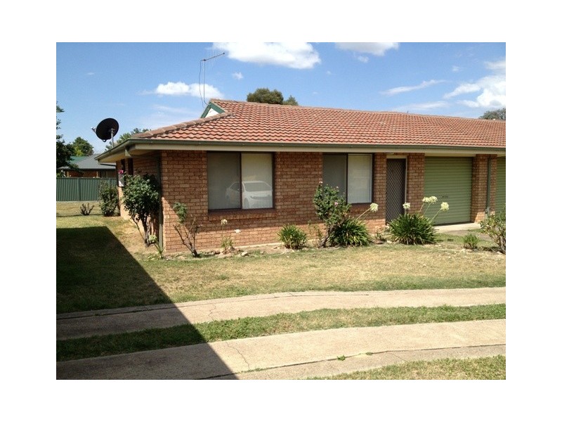 8/271 Rankin Street, Bathurst NSW 2795