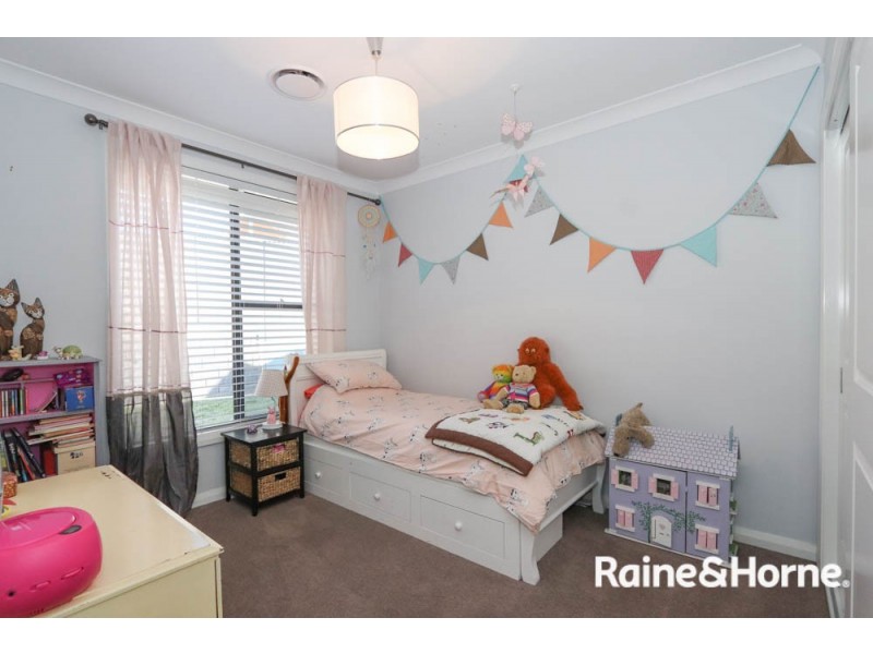 27 Parer Road, Abercrombie NSW 2795