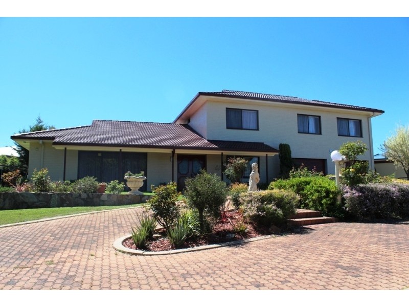 273A Piper St, Bathurst NSW 2795