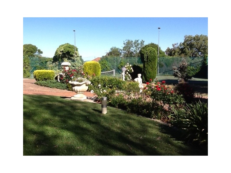 273A Piper St, Bathurst NSW 2795