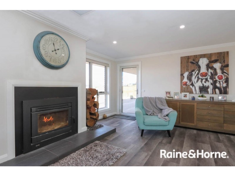 51 George Thomas Close, The Lagoon NSW 2795